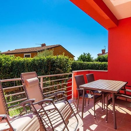 Rona Apartment Denis Umag Exteriör bild