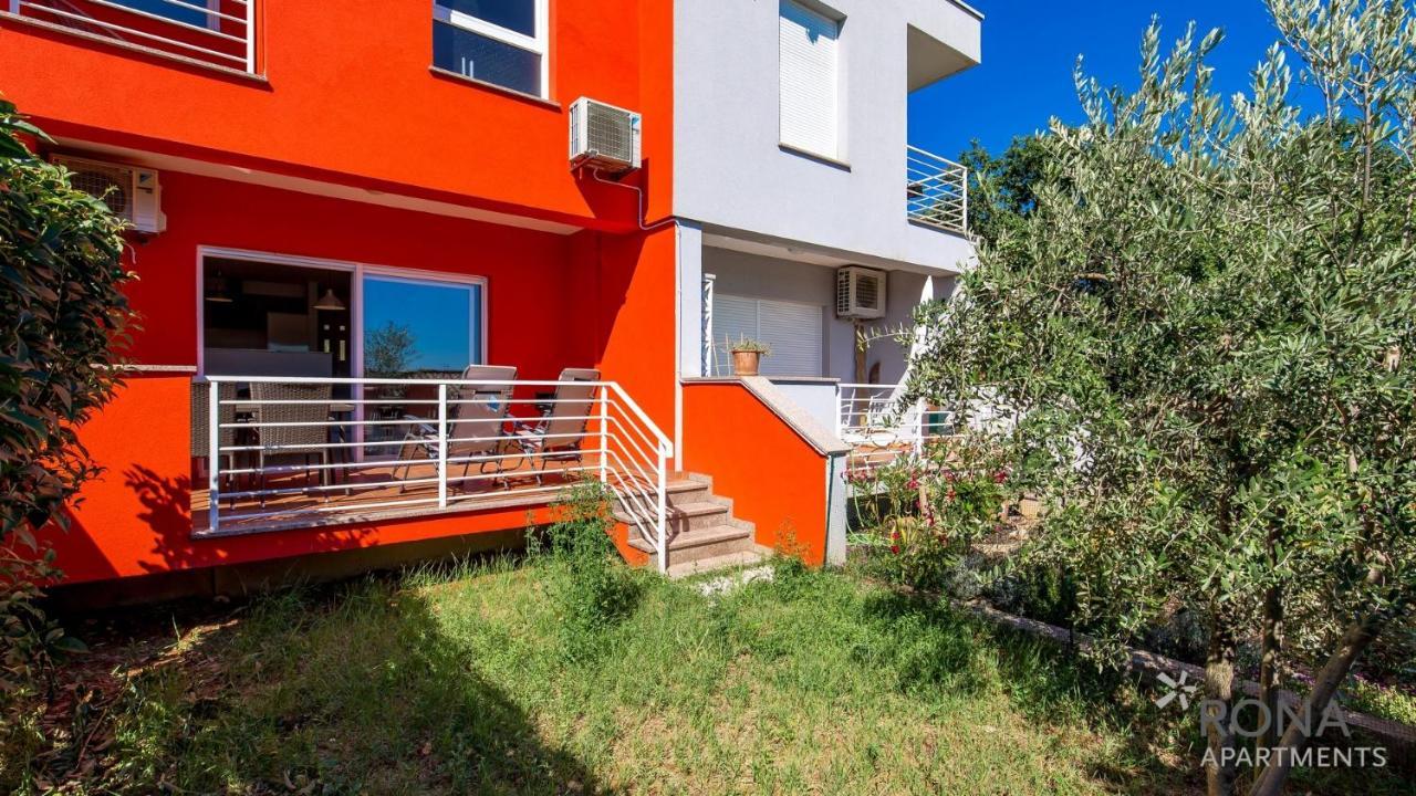 Rona Apartment Denis Umag Exteriör bild