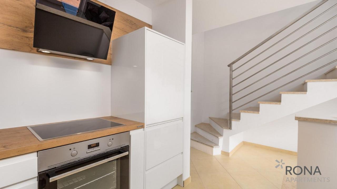 Rona Apartment Denis Umag Exteriör bild