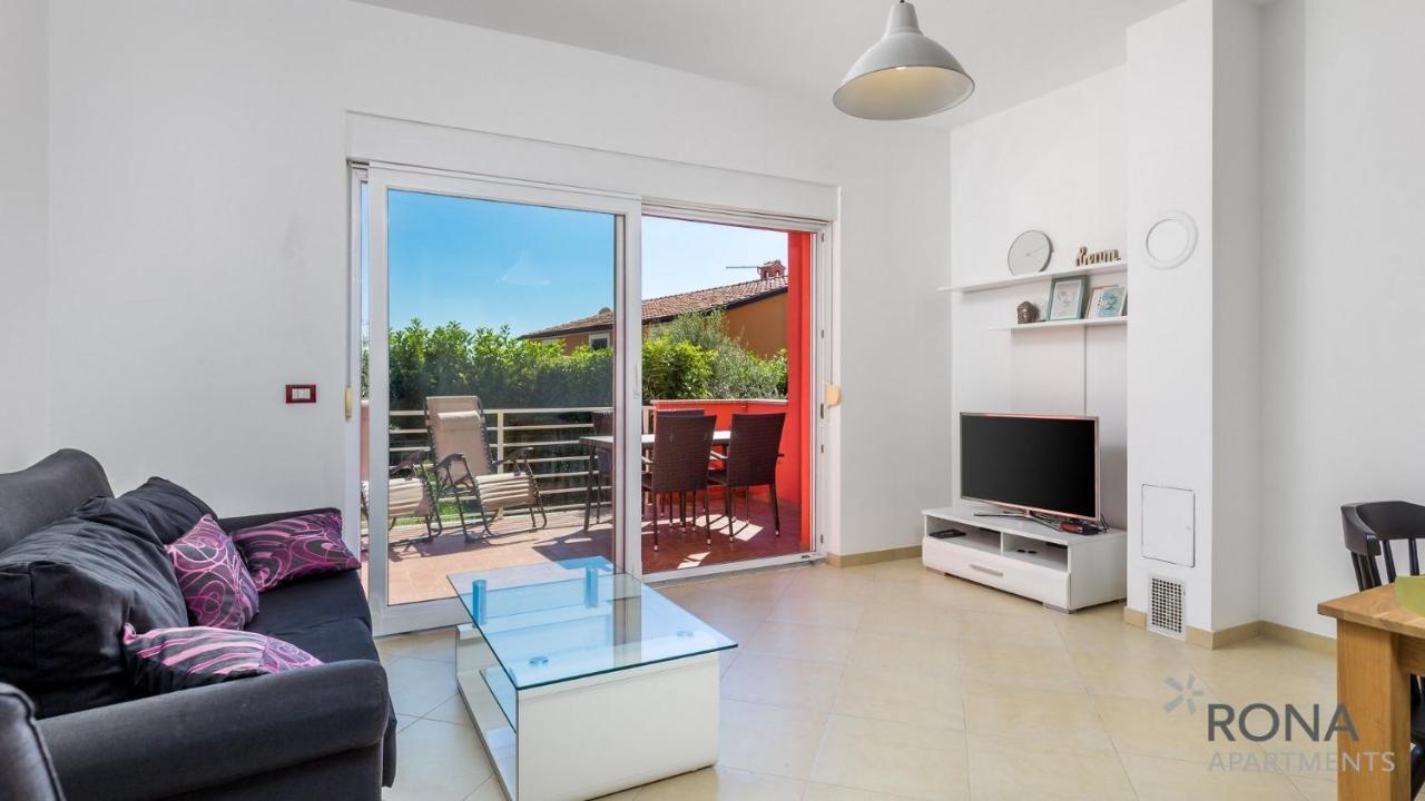 Rona Apartment Denis Umag Exteriör bild